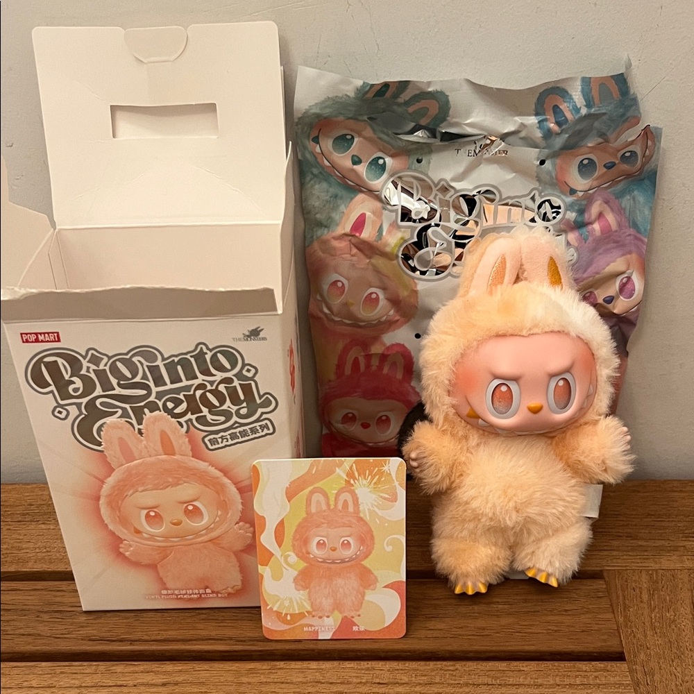 Pop Mart The Monsters Labubu Big Into Energy- Happiness